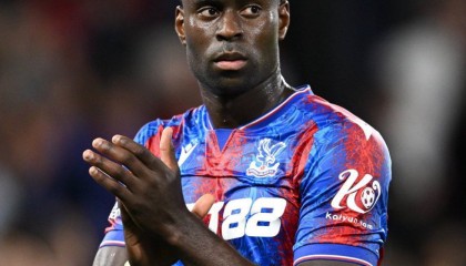 罗马诺：利物浦对格伊的报价已满足水晶宫，只等后者拍板放人