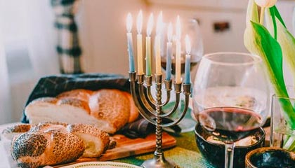 红箭三侠发威！19年英超，菲米马内双响，利物浦4-2战胜伯恩利